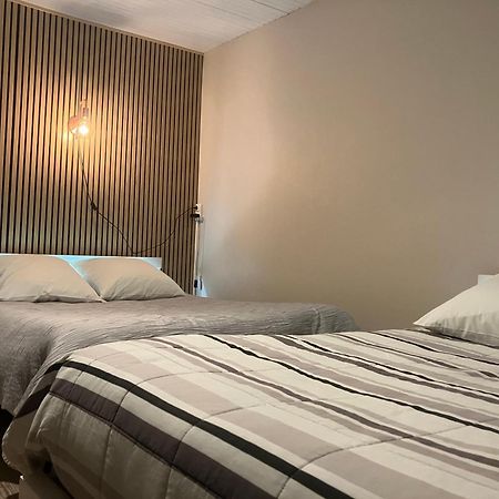Hotel Du Nord Chambres Familiales Fontaines  Екстер'єр фото