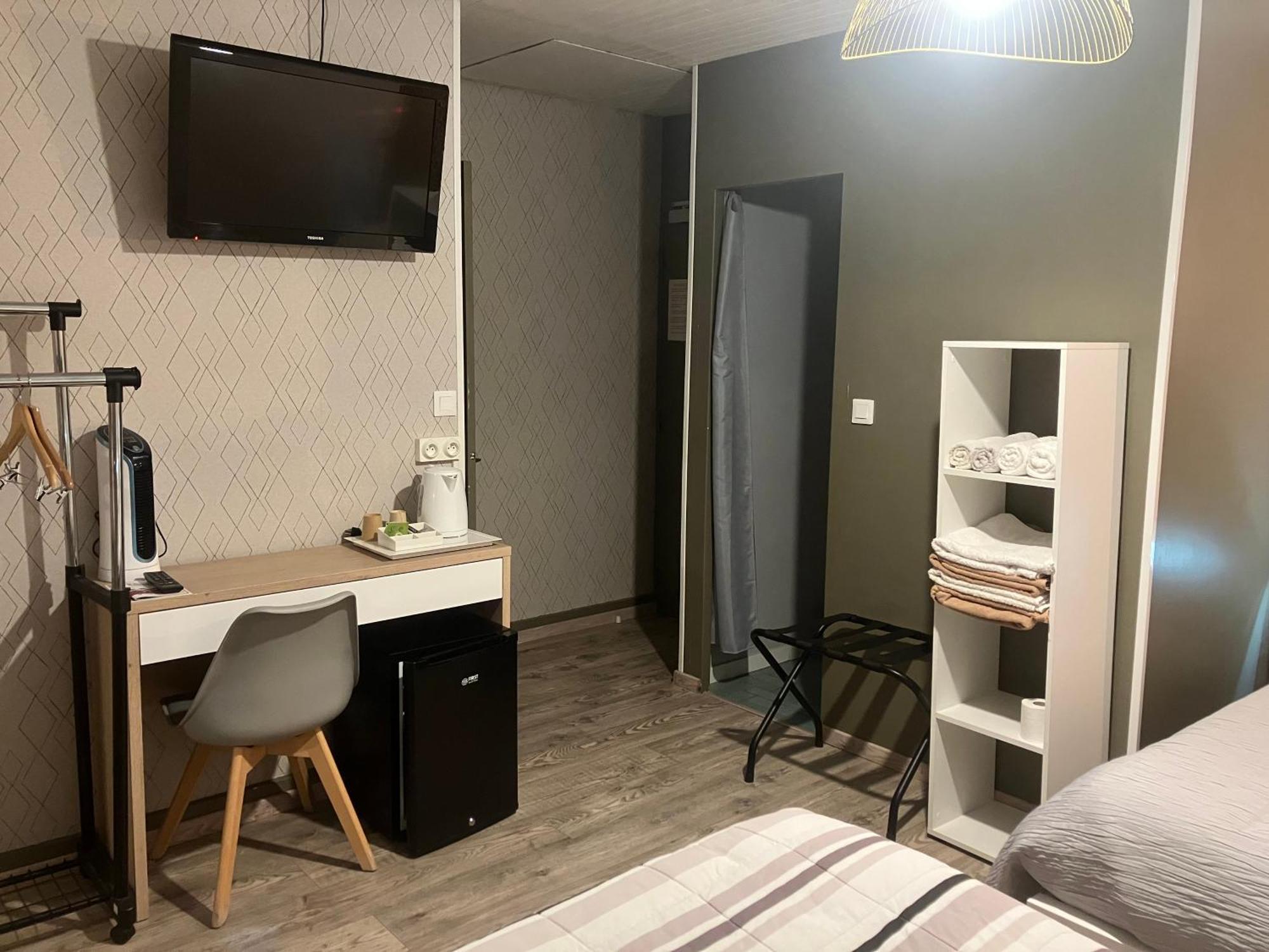 Hotel Du Nord Chambres Familiales Fontaines  Екстер'єр фото