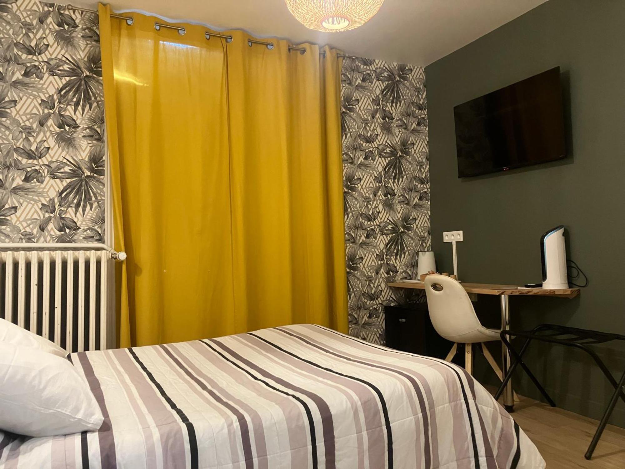 Hotel Du Nord Chambres Familiales Fontaines  Екстер'єр фото