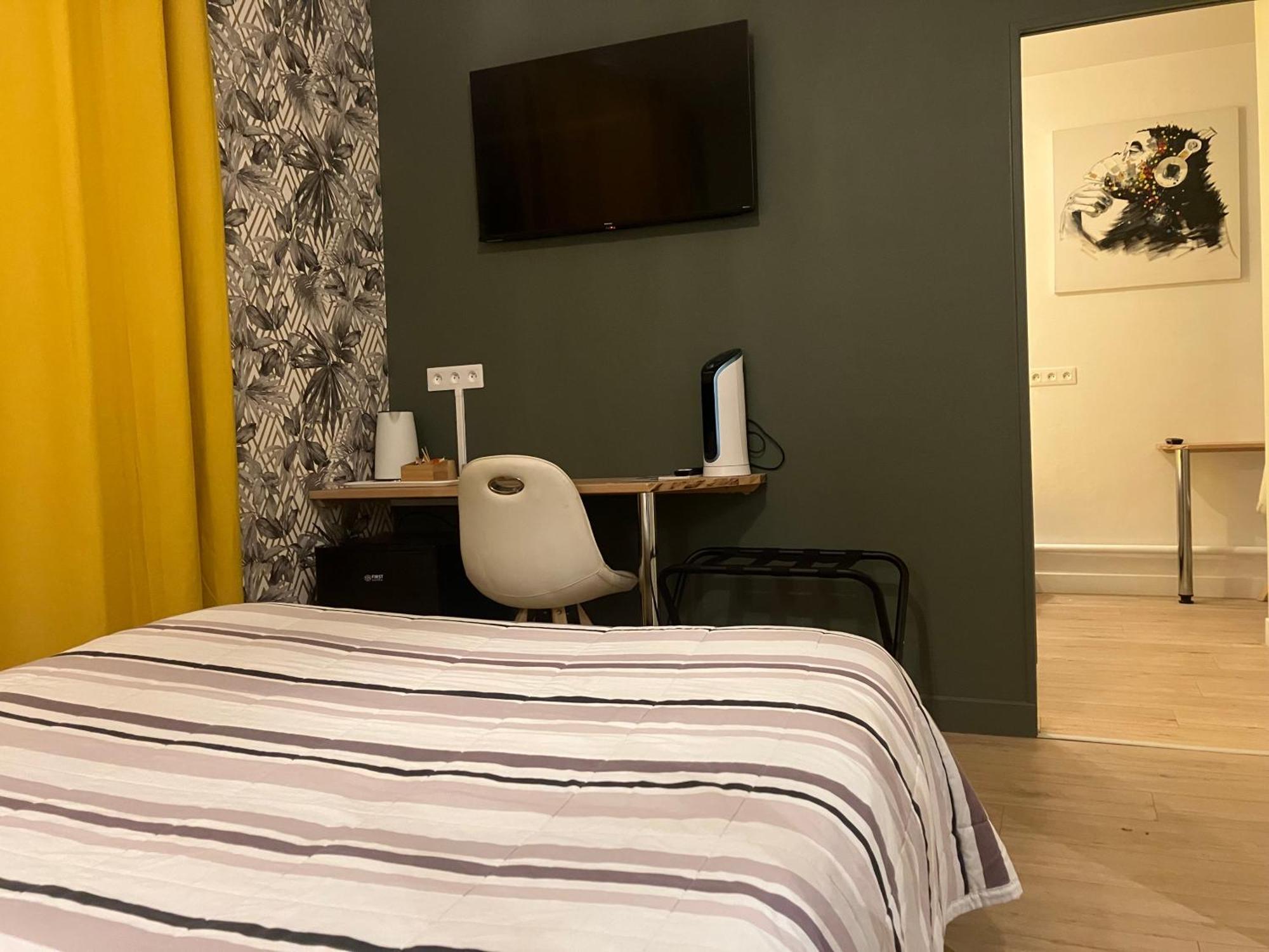 Hotel Du Nord Chambres Familiales Fontaines  Екстер'єр фото