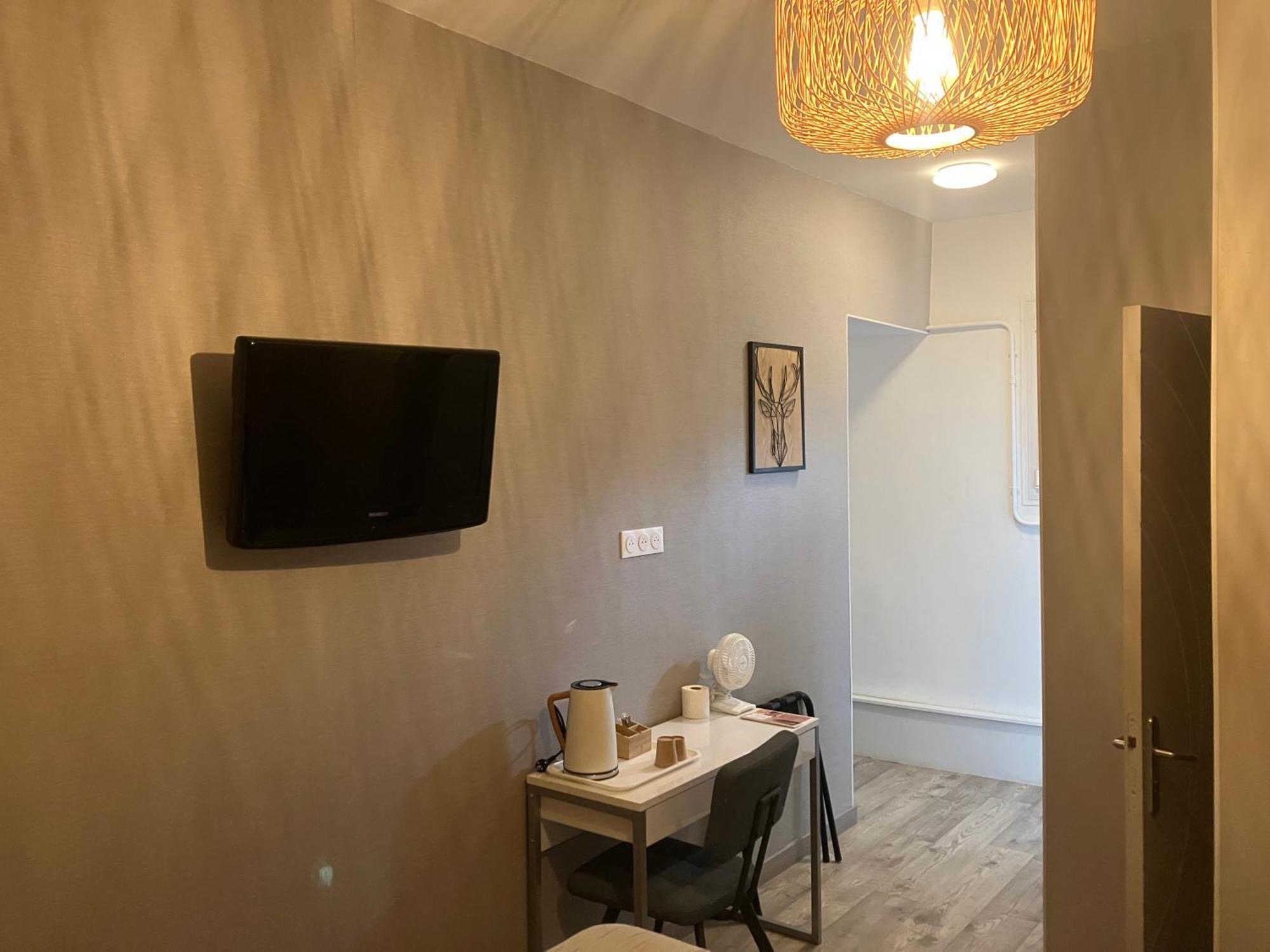 Hotel Du Nord Chambres Familiales Fontaines  Екстер'єр фото